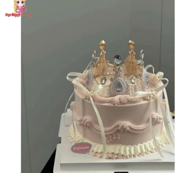 BST Bánh Kem Thổi Kim Tuyến Hot 2025 – Lung Linh Từng Khoảnh Khắc