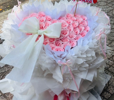 Hoa sáp giá rẻ – lựa chọn quà tặng sang trọng và ý nghĩa