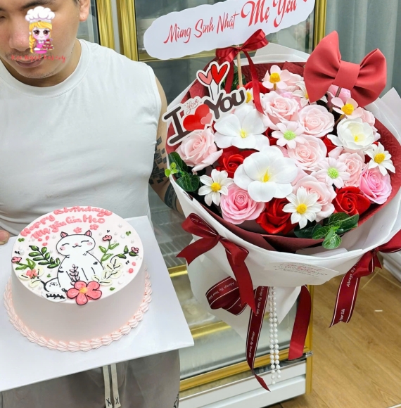 Combo hoa và bánh kem tặng mẹ yêu 