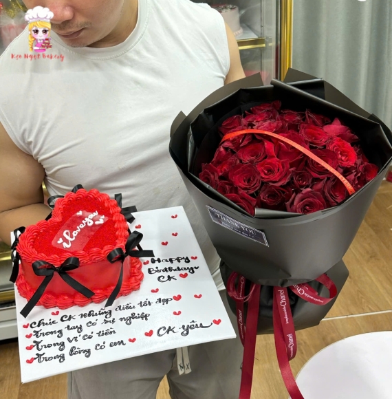 Combo bánh kem và hoa tone đỏ siêu hot 