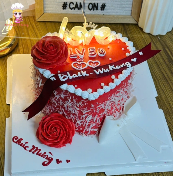 Bánh kem tone hồng trang thí thêm bông hồng hot nhất 2025