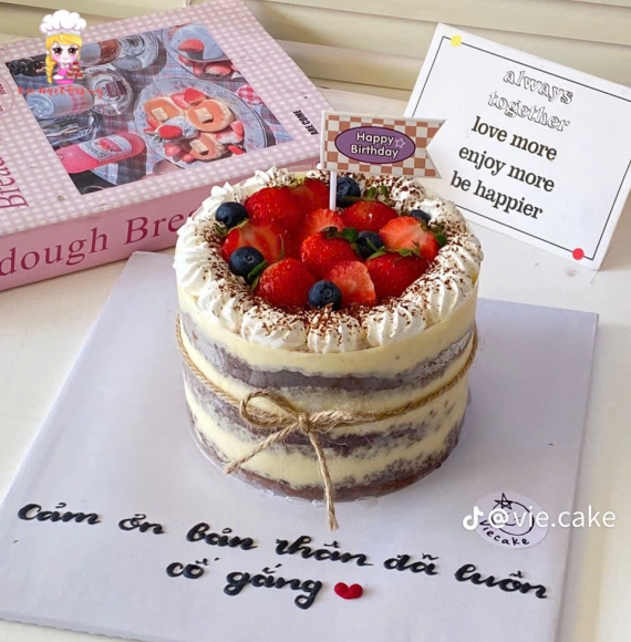 Bánh Tiramisu mẫu bánh hot -bánh ngon gò vấp