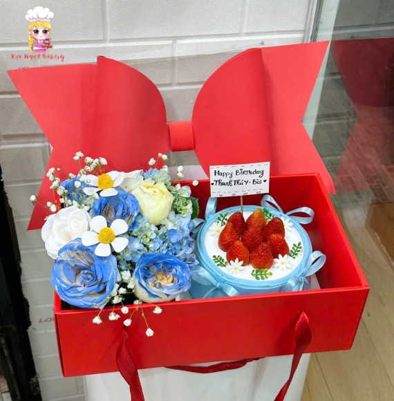 Combo hoa  và bánh kem và hoa kèm hộp có nơ