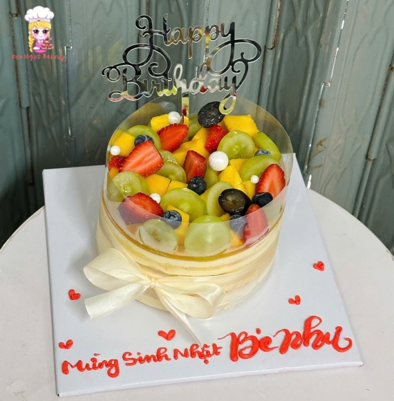 Bánh kem bắp phủ đầy trái cây tặng sinh nhật bạn 