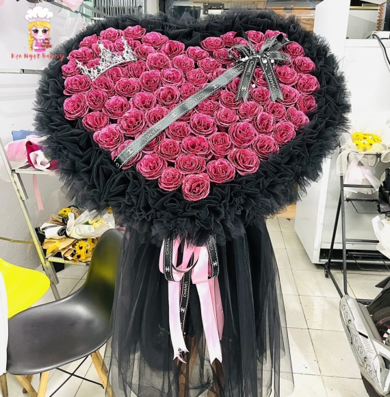 Đoá hoa Hồng nhũ 99 bông cầu hôn bạn gái
