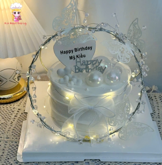 Bánh kem rút tiền sang trọng