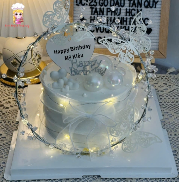 Bánh kem sang trọng tặng vợ