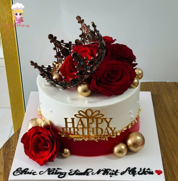 Bánh kem hoa tươi và bánh kem