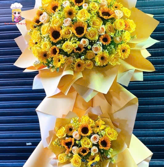 Kệ hoa đi khai trương