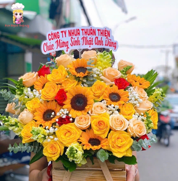 Giỏ hoa chúc mừng sinh nhật a trai