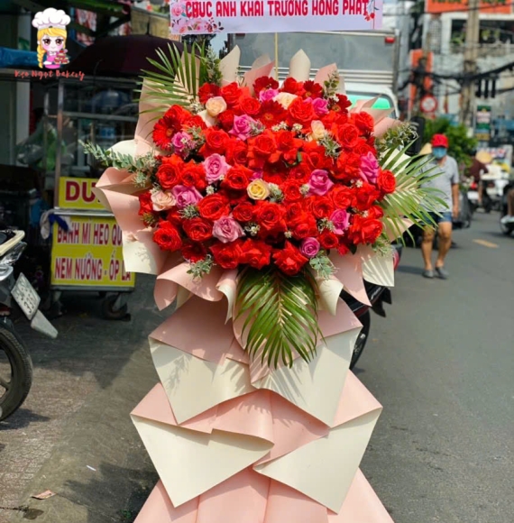 Kệ hoa chúc mừng khai trương