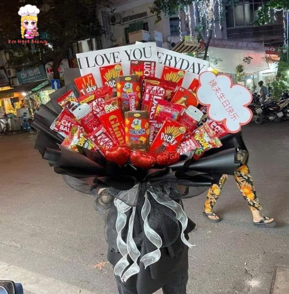 Sét quà bánh kẹo mừng tốt nghiệp khổng lồ