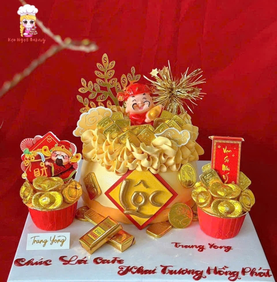 Bánh kem hủ vàng mừng khai trương quận 10