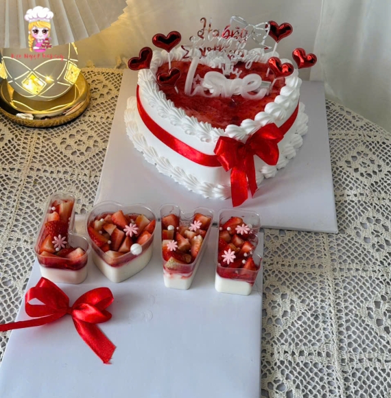 Sét bánh mousse và bánh kem