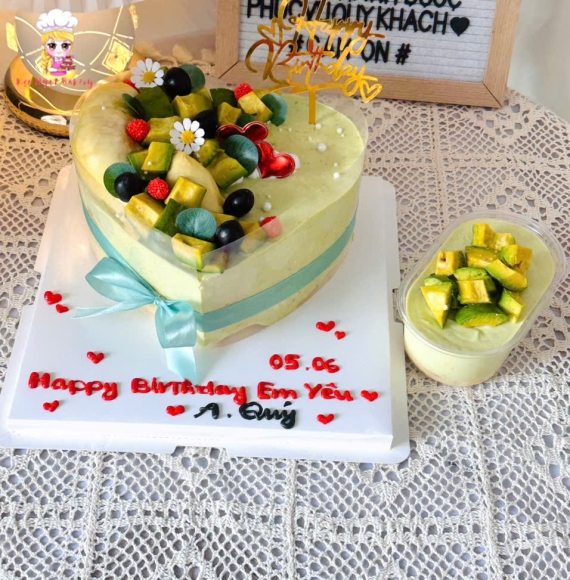 Mousse bơ sâu riêng rút 2000 đô