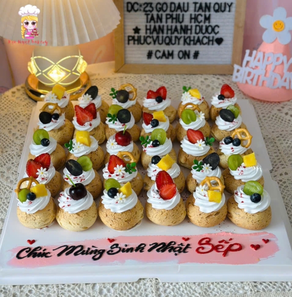 Su kem sinh nhật tặng sếp