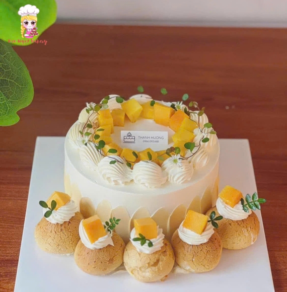 Bánh su kem tặng sinh nhật  em yêu hot 2025