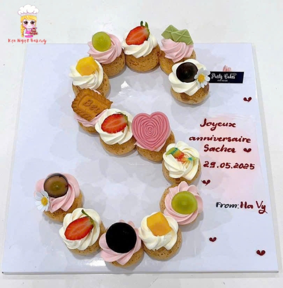 Bánh su kem tặng sinh nhật chữ S