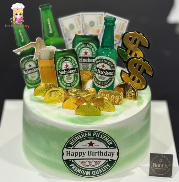 Bánh kem Heniken làm theo yêu cầu khách hàng