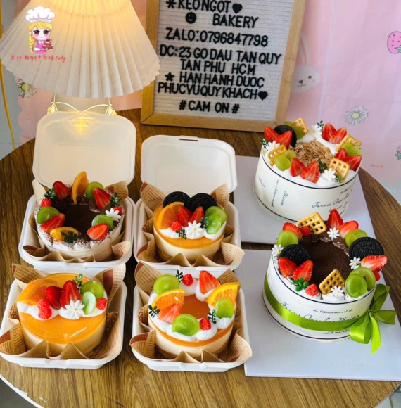 Bánh Mousse tặng sinh nhật