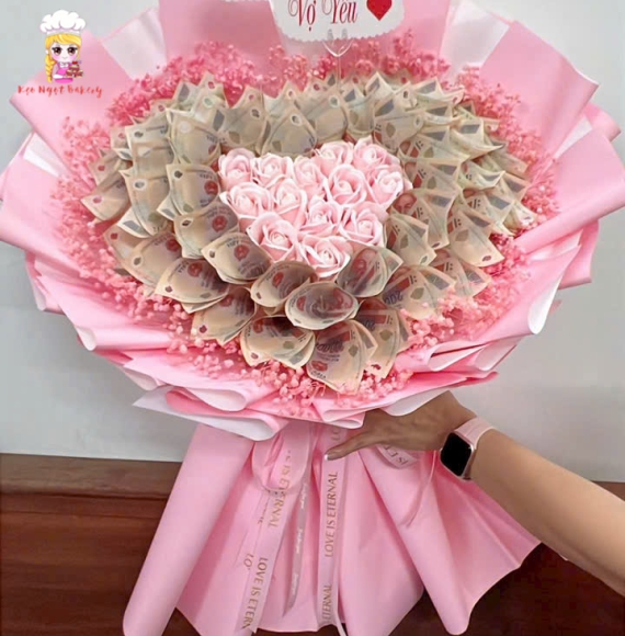 Mẫu hoa tiền mới nhất 2025