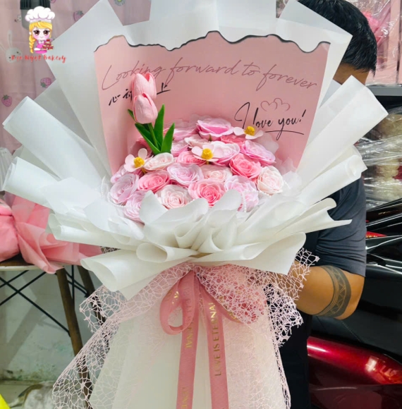 Hoa sáp tặng vợ yêu 20/10 mẫu hoa hồng và tulip