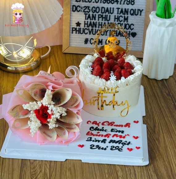 Sét bánh và hoa tươi tặng vợ yêu 20/10