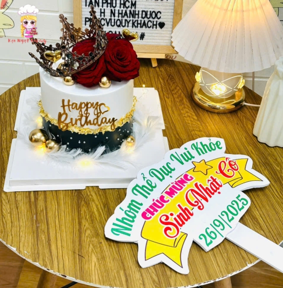 Bánh kem rút tiền sang trọng,dành cho tập thể lớp hoặc công ty