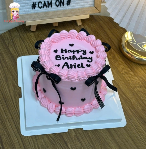 Bánh kem rút tiền dành cho nữ xinh