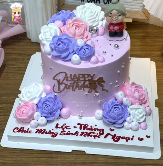 Bánh sinh nhật tặng ngoại