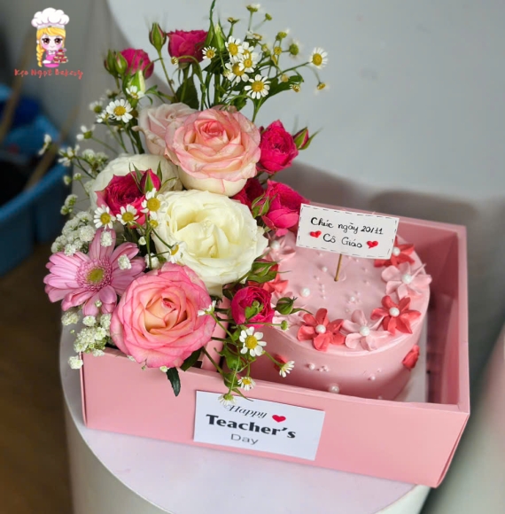 Sét hoa và bánh tặng 20/11 tone hồng