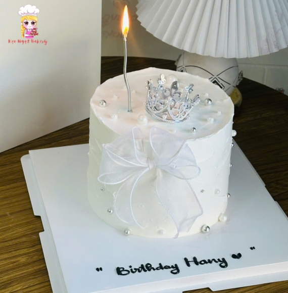 Bánh kem kim tuyến bling rút tiền