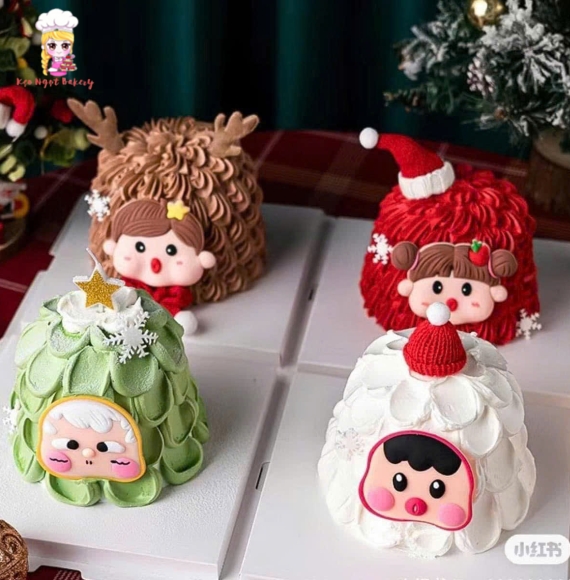 Mẫu bánh kem giáng sinh tạo hình chú cừu dễ thương
