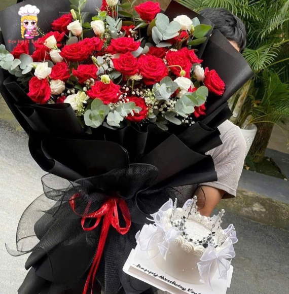 Combo hoa và bánh siêu hot 2025