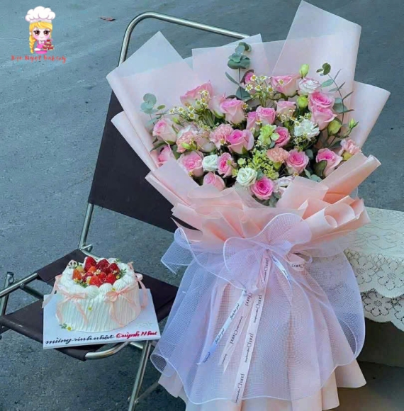 Combo hoa  và bánh siêu hot 2025 tại Kẹo Ngọt