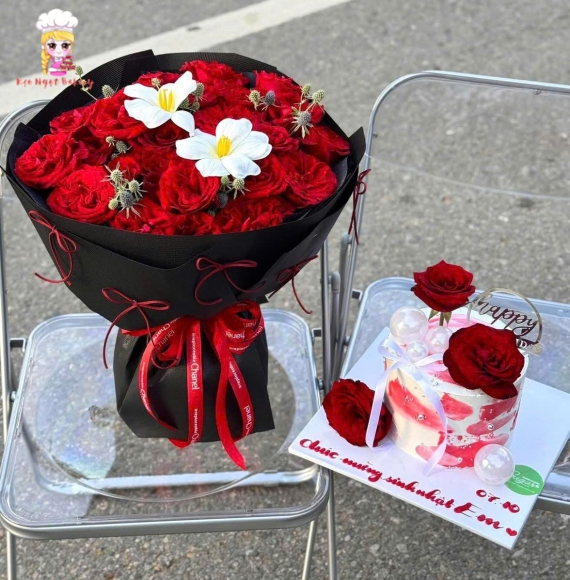 Combo hoa hồng đỏ kèm bánh