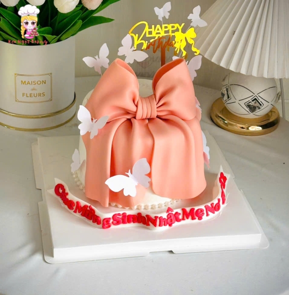 Bánh kem nơ tone cam mẫu đẹp nhất hiện nay