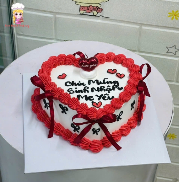 Bánh kem trái tim tặng sinh nhật mẹ
