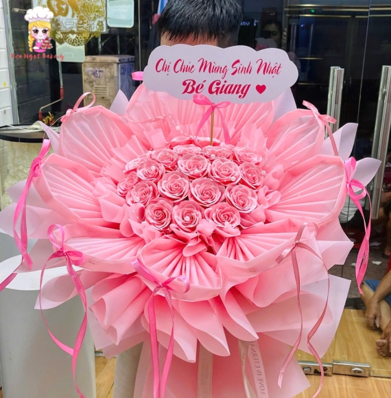 Bó hoa sáp tone hồng tặng bé yêu