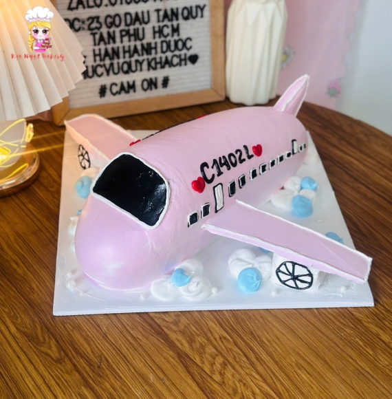 Bánh kem tạo hình dành cho idol live tik tok lên cấp 