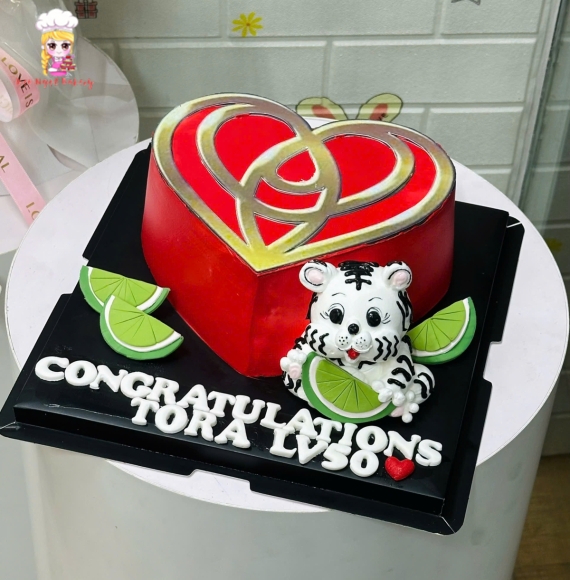 Bánh kem tạo hình dành cho idol live tik tok lên cấp 50 hot tại Kẹo Ngọt