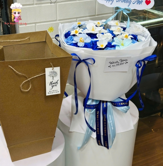 Bó hoa sáp tone xanh sang trọng tặng phái nữ 