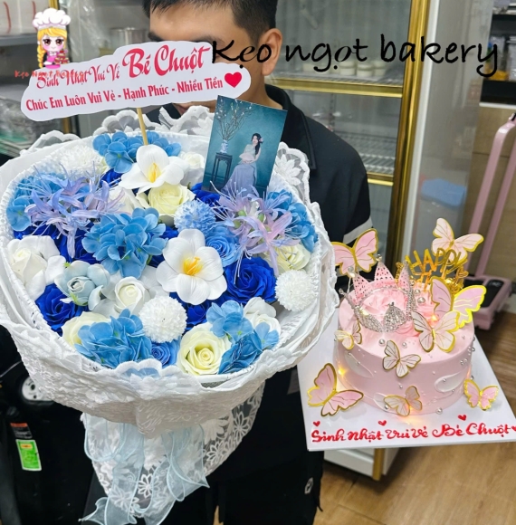 Hoa Sáp Đẹp Tại TP.HCM tone xanh 