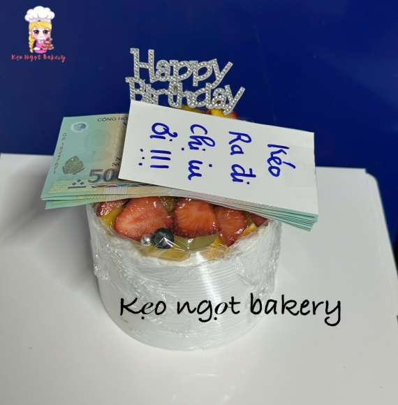 Bánh Trứng Quà Tặng Lãng Mạn Kết Hợp Hoa Tiền