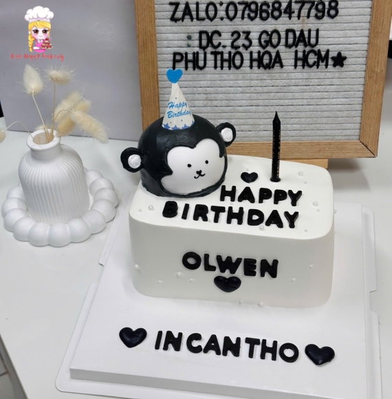 Bánh kem tone trắng siêu sang cho các bạn nam 