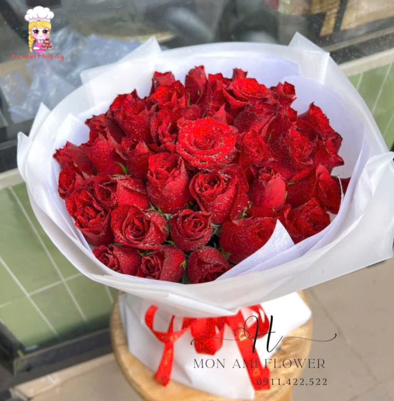 Bó hoa tone đỏ hot hiện nay 