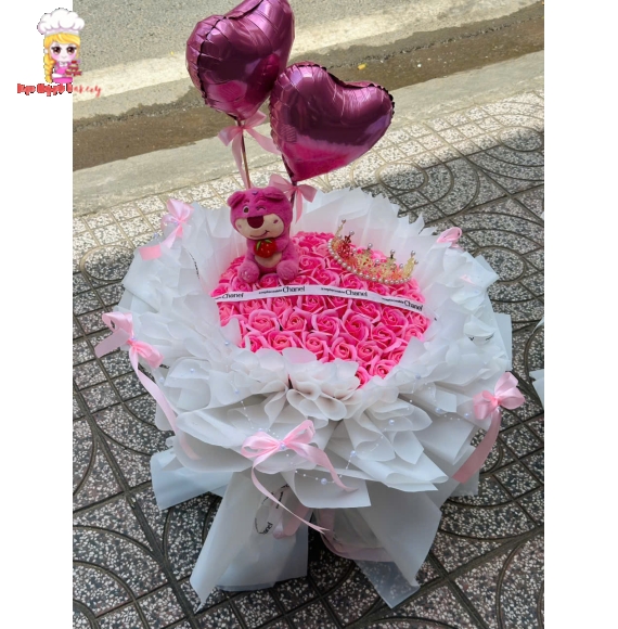 Mẫu hoa sáp đẹp khổng lồ tone hồng kèm gấu dâu 