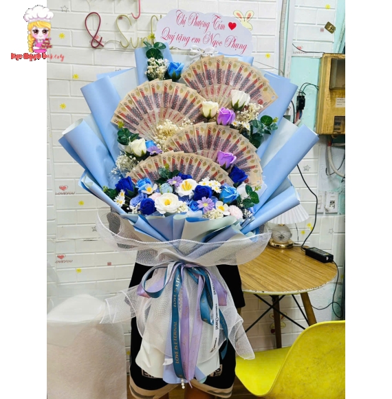 Mẫu hoa tiền đẹp tặng 20/10 tờ 200k xòe quạt