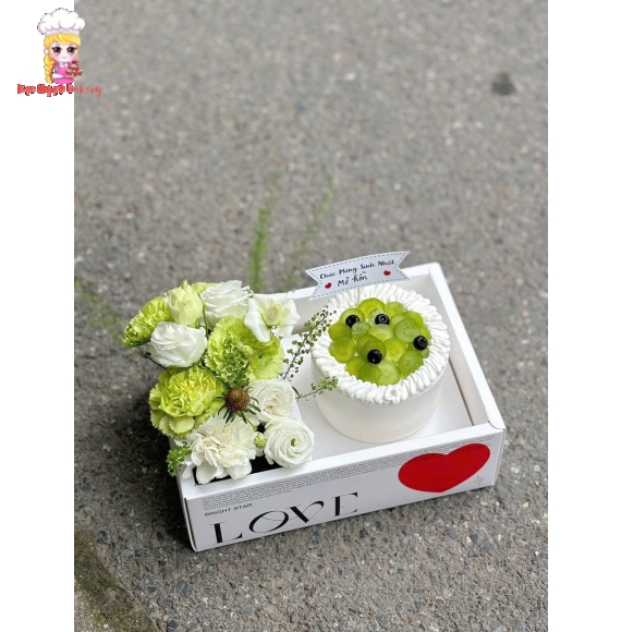 Sét bánh và hoa mẫu đẹp 2025 cho lễ tone xanh cây