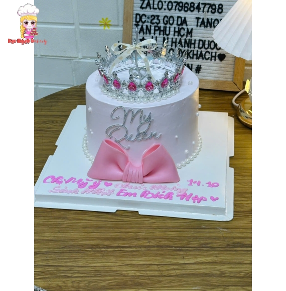 Bánh kem thổi kim tuyến tone hồng